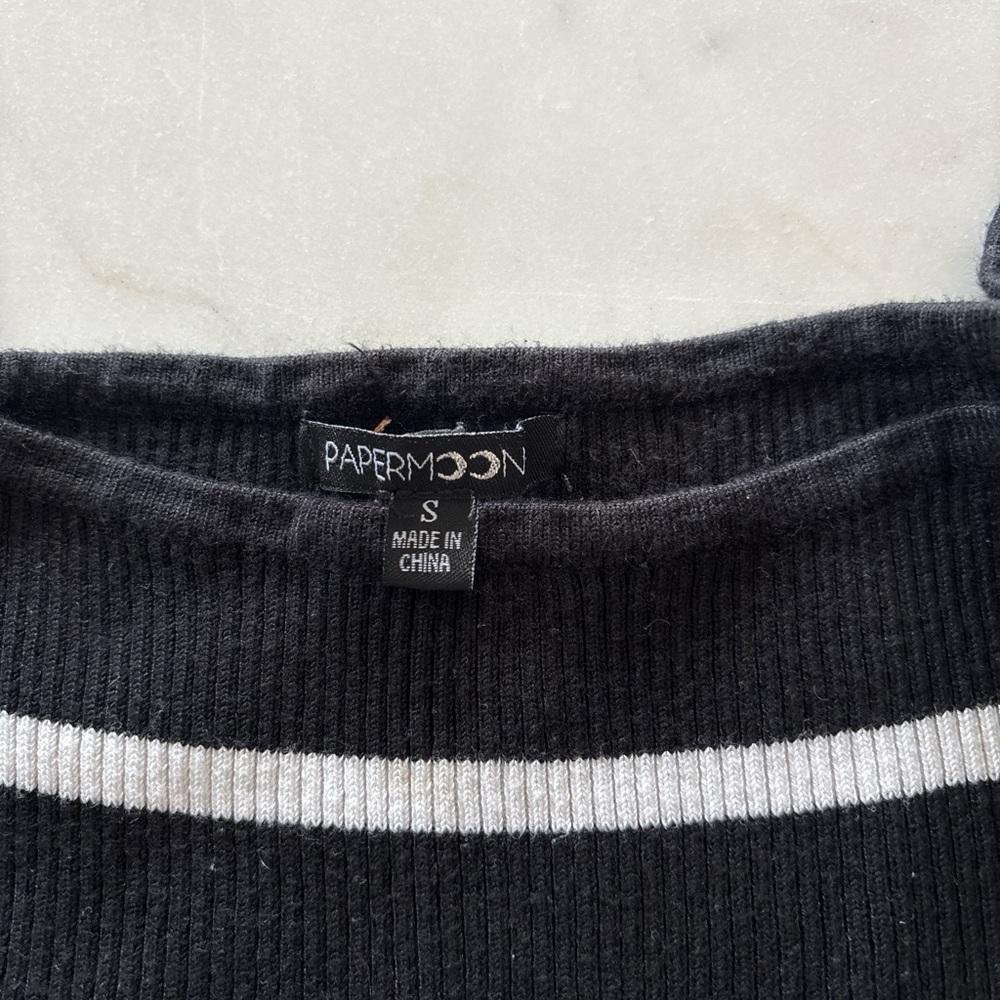 Papermoon Black and yellow striped off the shoulder crop top long sleeve - Picture 2 of 3